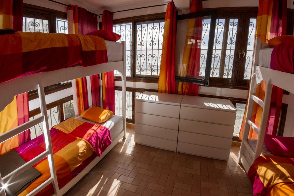 Hostel Dfrost Almugar Surf And Yoga Taghazout Exterior foto